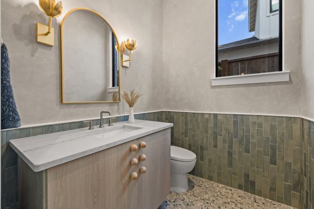 9917 Parkford Drive, Dallas, TX 75238