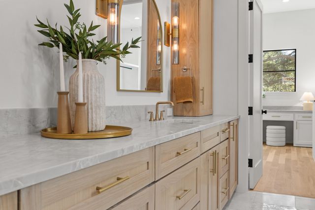 9917 Parkford Drive, Dallas, TX 75238