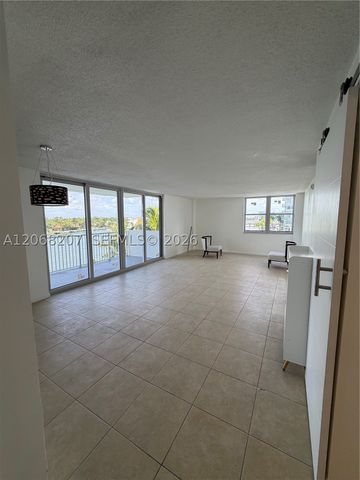 5838 Collins Ave 4A, Miami Beach, FL 33140