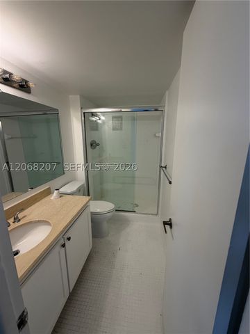 5838 Collins Ave 4A, Miami Beach, FL 33140