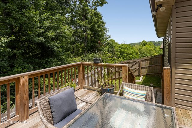 533 Greystoke Lane, Knoxville, TN 37912