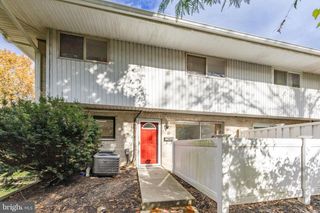 1518 MANLEY RD #B17, West Chester, PA 19382