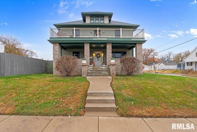 302 9TH Street, Silvis, IL 61282