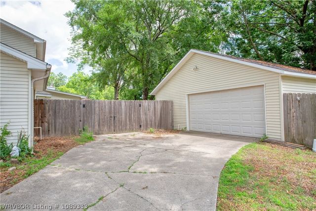9600 River Ridge Road, Fort Smith, AR 72903