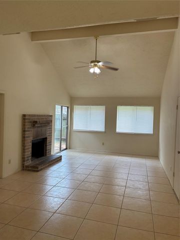 16230 Cutten Road, Houston, TX 77070