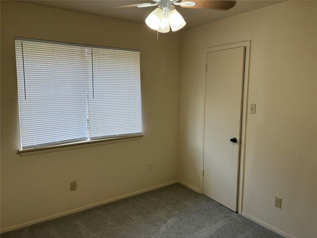 16230 Cutten Road, Houston, TX 77070