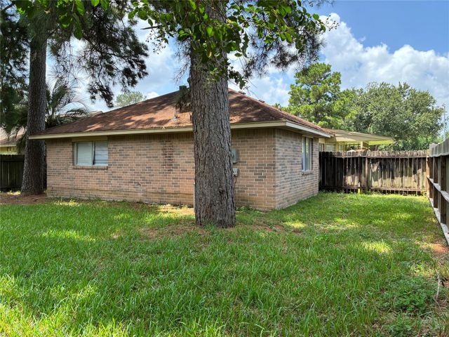 16230 Cutten Road, Houston, TX 77070