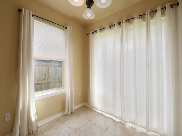 1200 Brendon Lee LN, Georgetown, TX 78626