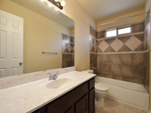 1200 Brendon Lee LN, Georgetown, TX 78626