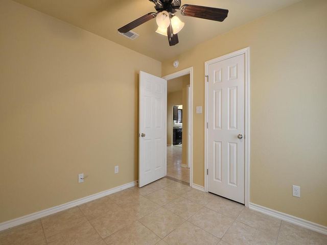 1200 Brendon Lee LN, Georgetown, TX 78626