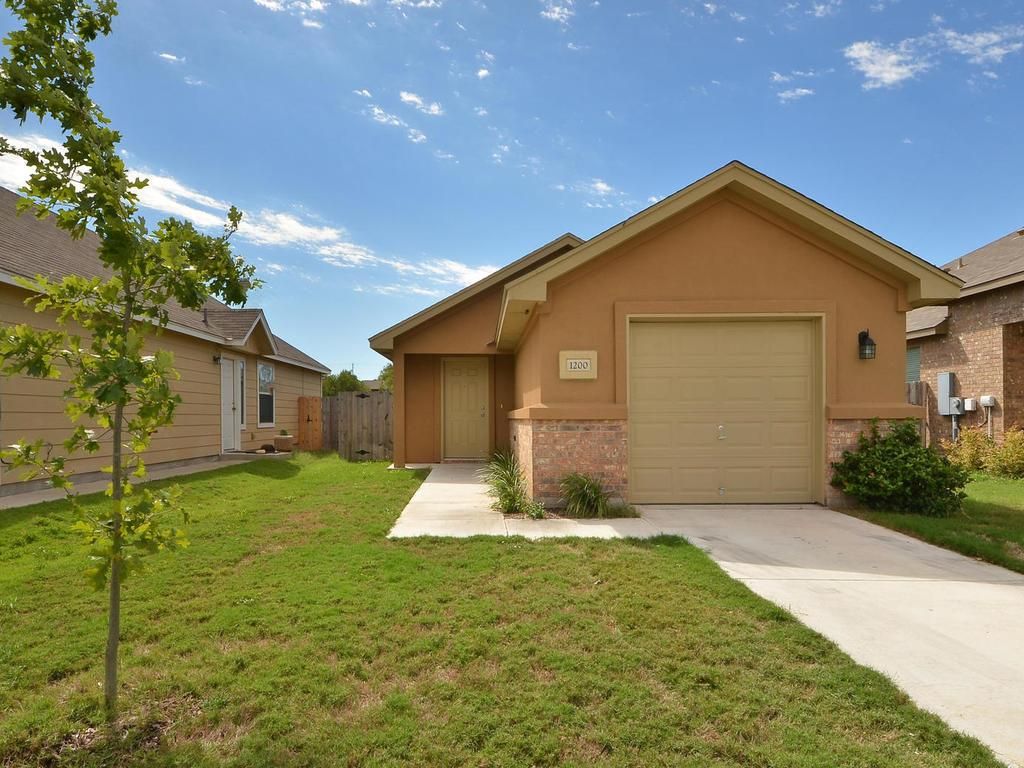 1200 Brendon Lee LN, Georgetown, TX 78626