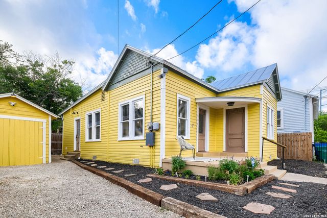 904 N Mesquite St, San Antonio, TX 78202