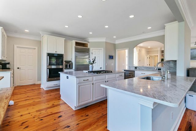 4882 Sound View Drive, Mount Pleasant, SC 29466