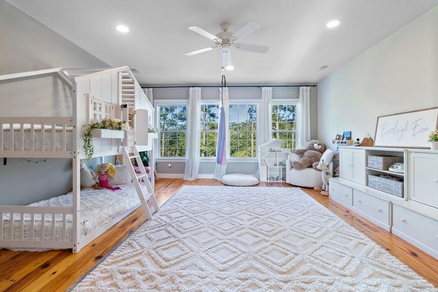 4882 Sound View Drive, Mount Pleasant, SC 29466