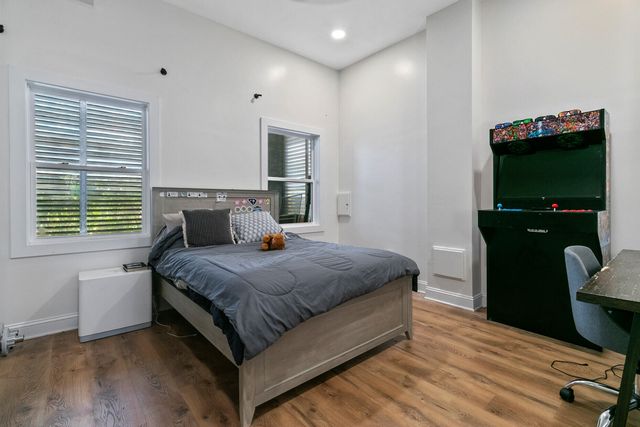 4882 Sound View Drive, Mount Pleasant, SC 29466