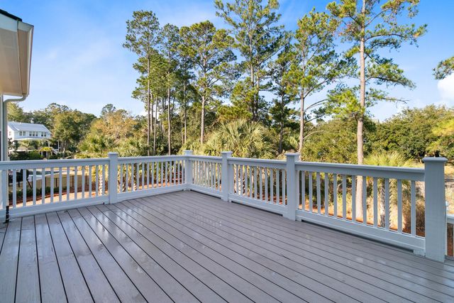 4882 Sound View Drive, Mount Pleasant, SC 29466