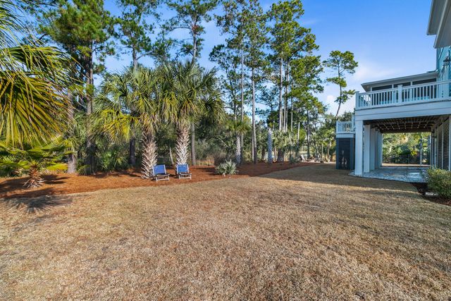 4882 Sound View Drive, Mount Pleasant, SC 29466