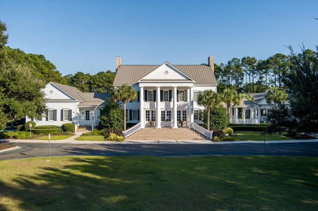 4882 Sound View Drive, Mount Pleasant, SC 29466