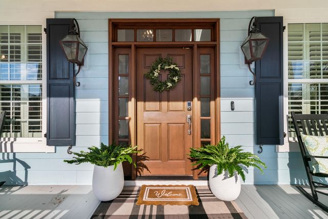 4882 Sound View Drive, Mount Pleasant, SC 29466