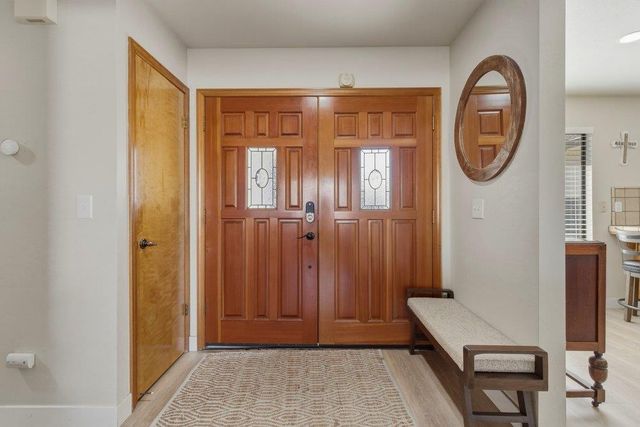 15 Rays Circle, Hollister, CA 95023