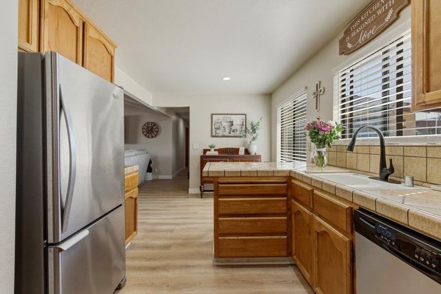 15 Rays Circle, Hollister, CA 95023