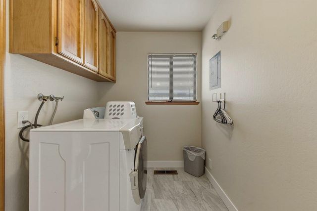 15 Rays Circle, Hollister, CA 95023