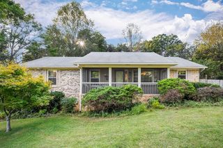 715 West Oak Dr, Cookeville, TN 38501