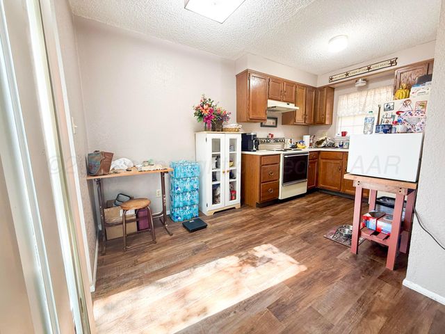 207 Avenue E, Childress, TX 79201