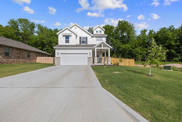 1002 S Tara Way, Ozark, MO 65721