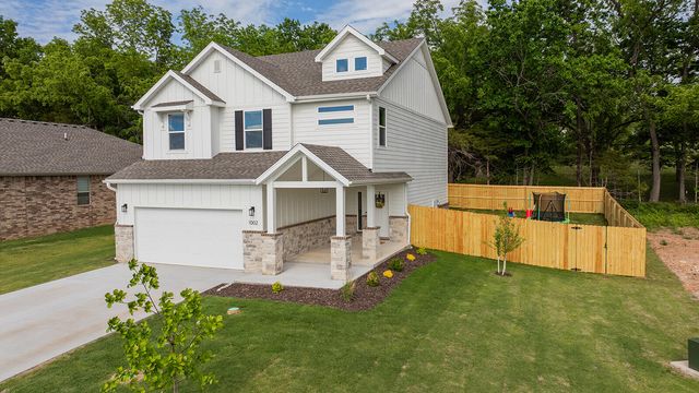 1002 S Tara Way, Ozark, MO 65721