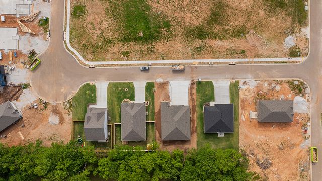 1002 S Tara Way, Ozark, MO 65721