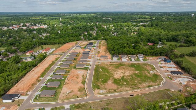 1002 S Tara Way, Ozark, MO 65721