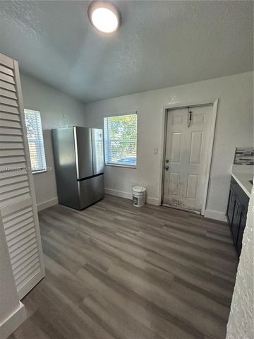 1582 NW 5th Ave, Pompano Beach, FL 33060