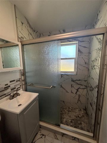 1582 NW 5th Ave, Pompano Beach, FL 33060