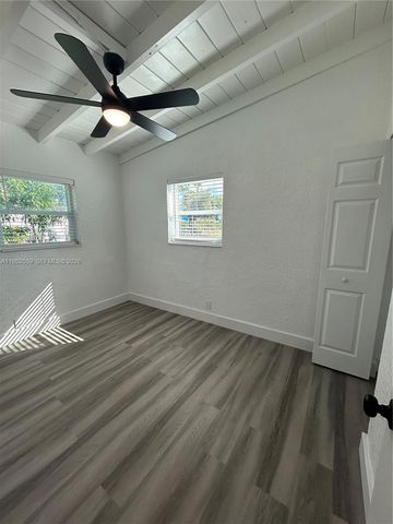 1582 NW 5th Ave, Pompano Beach, FL 33060