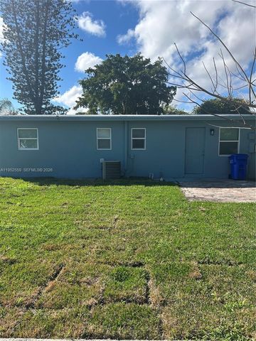 1582 NW 5th Ave, Pompano Beach, FL 33060
