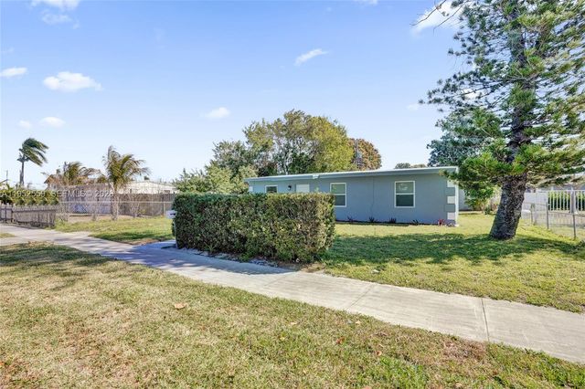 1582 NW 5th Ave, Pompano Beach, FL 33060