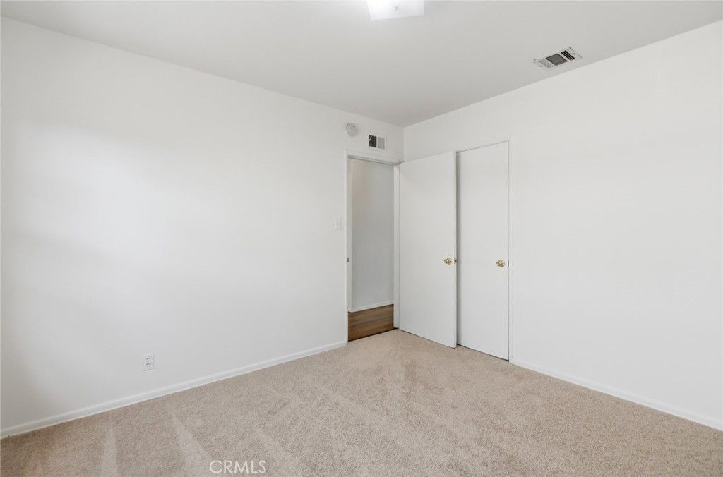 Image 16 of property listing at 8138 Irondale, Winnetka, CA 91306