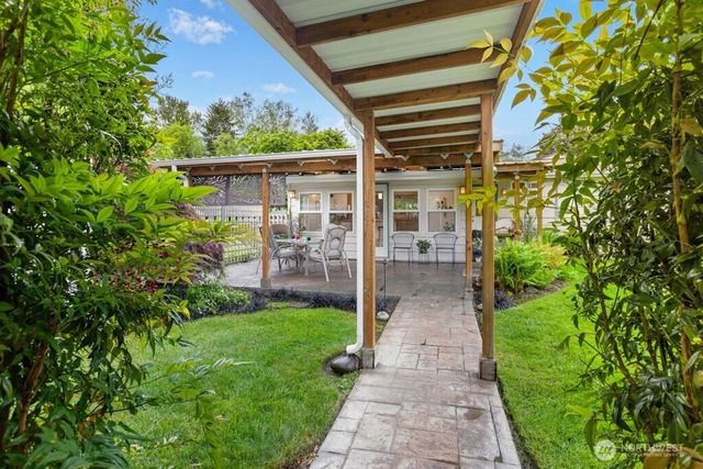 8608 307th Avenue SE, Preston, WA 98050