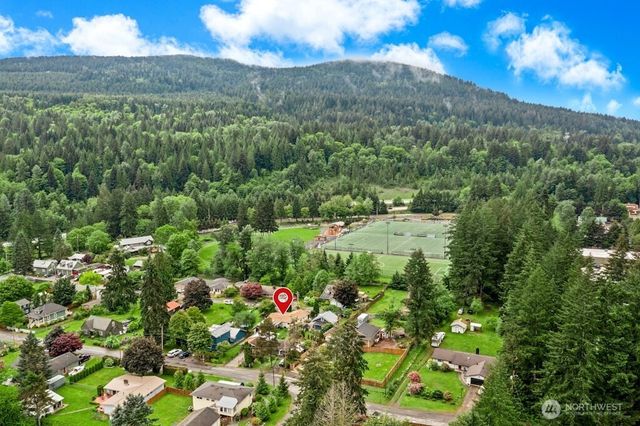 8608 307th Avenue SE, Preston, WA 98050