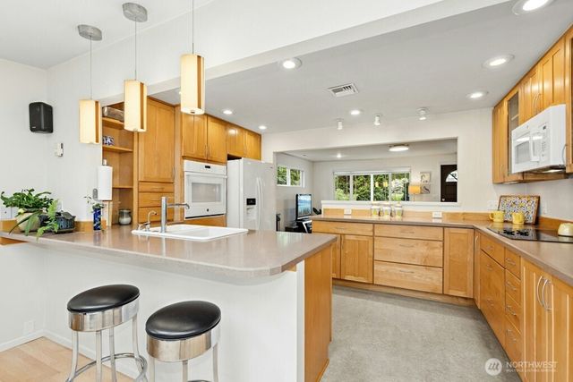 8608 307th Avenue SE, Preston, WA 98050