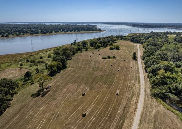 315 Private Road 7327, Emory, TX 75440
