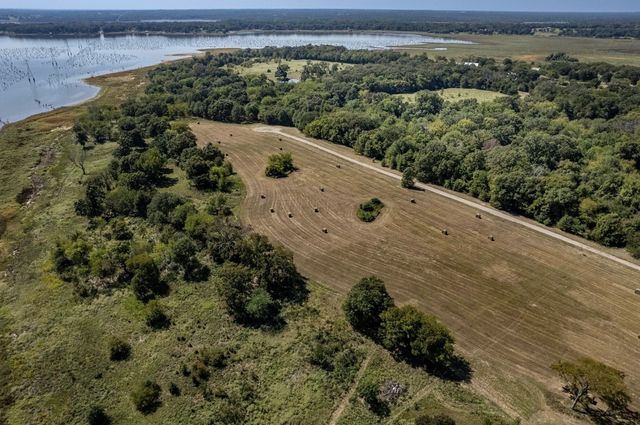 315 Private Road 7327, Emory, TX 75440