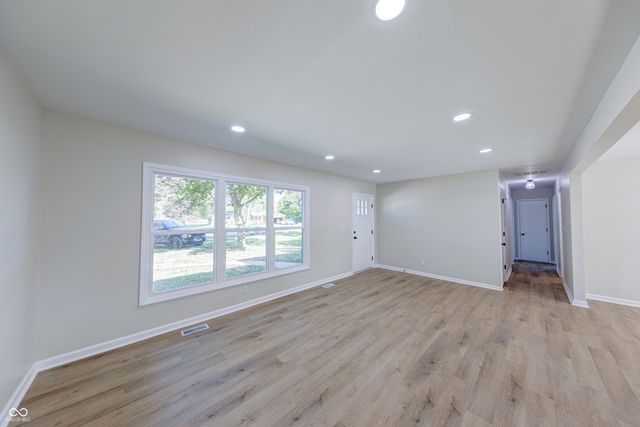 227 Poplar Grove Drive, Avon, IN 46123