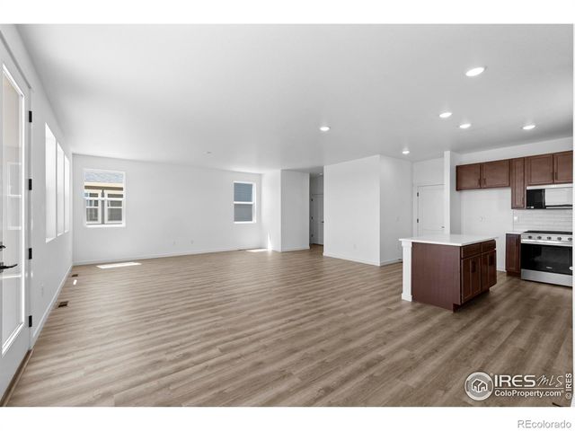 737 Muturu Road, Johnstown, CO 80534