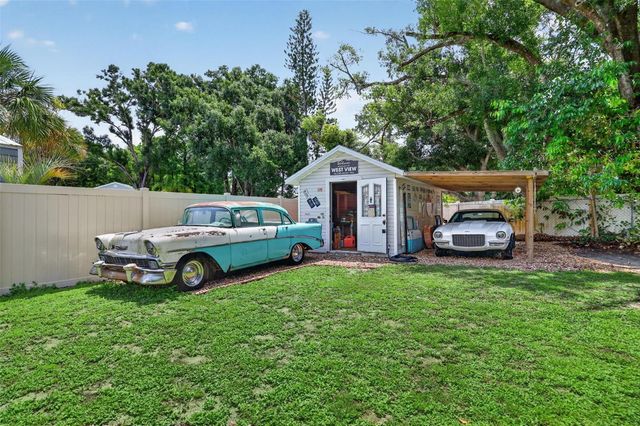 15801 ASHBURY PLACE, Tampa, FL 33624