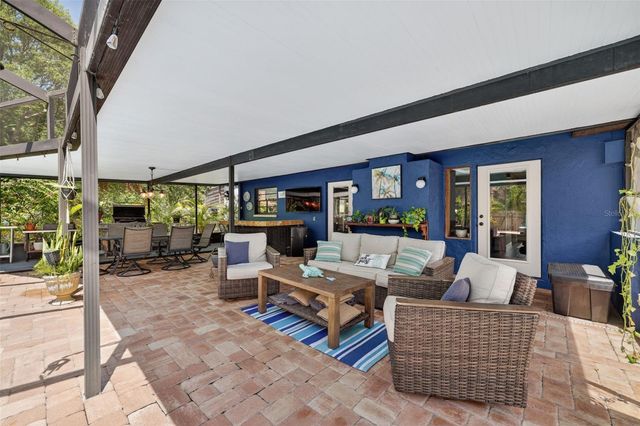 15801 ASHBURY PLACE, Tampa, FL 33624
