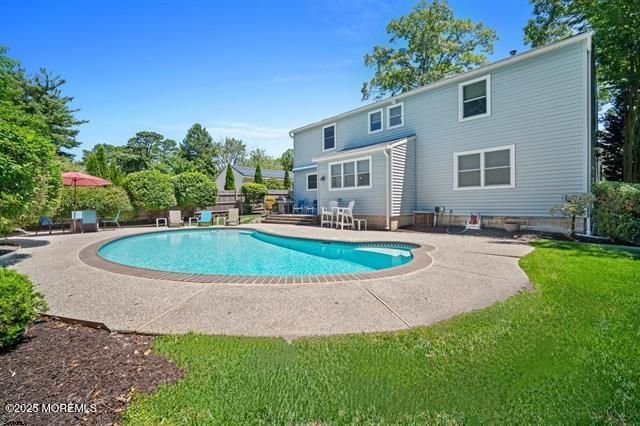 493 S Fir Avenue, Galloway, NJ 08205