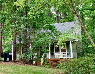 102 Chevron Circle, Cary, NC 27513