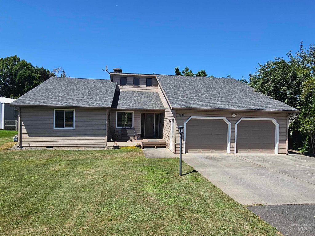3614 19th, Lewiston, ID 83501